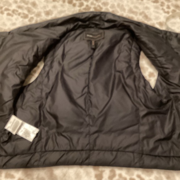 BCBGMAXAZRIA Cropped Down Black Puffer Vest, Size Small - Picture 15 of 16
